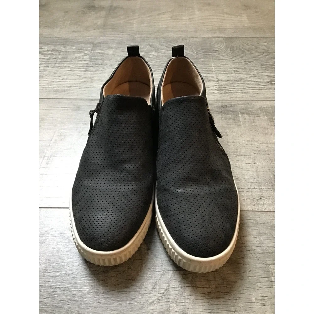 SOUL Naturalizer Women's Black Wide Turner Slip-On Sneaker Size 8.5M‎